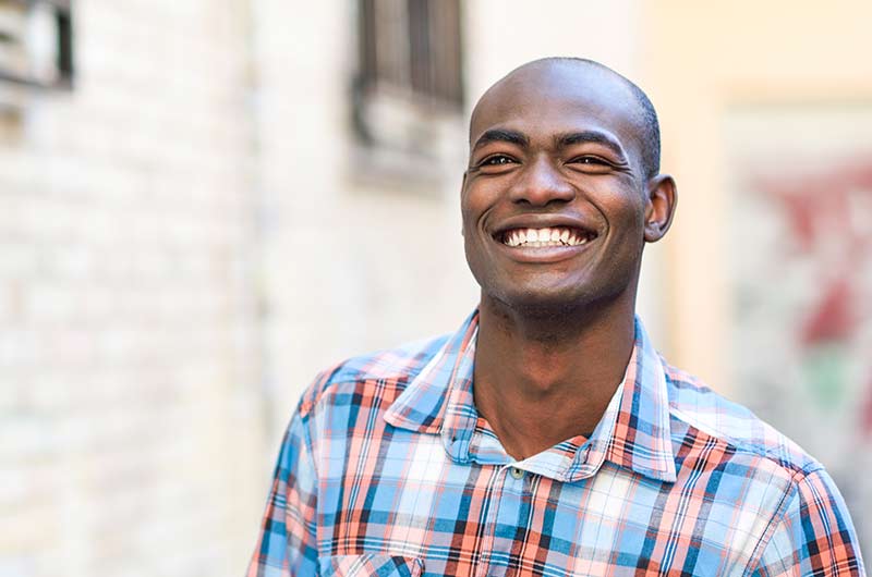 dental-patient-youngermaleoutdoors