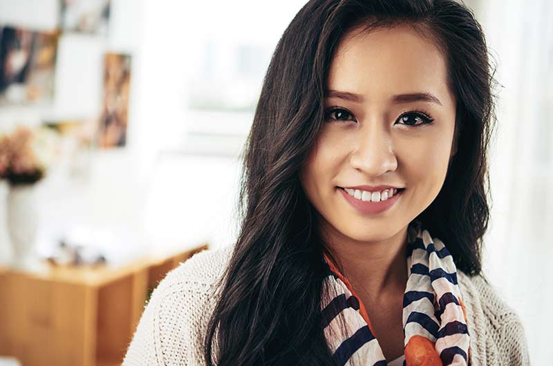 dental-patient-youngerwomanportrait